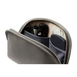 Bellroy Classic Pouch