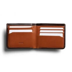Bellroy Bags & EDC Hide & Seek Wallet - RFID