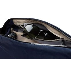 Bellroy New Venture Sling 9L 30 Bellroy New Venture Sling 9L