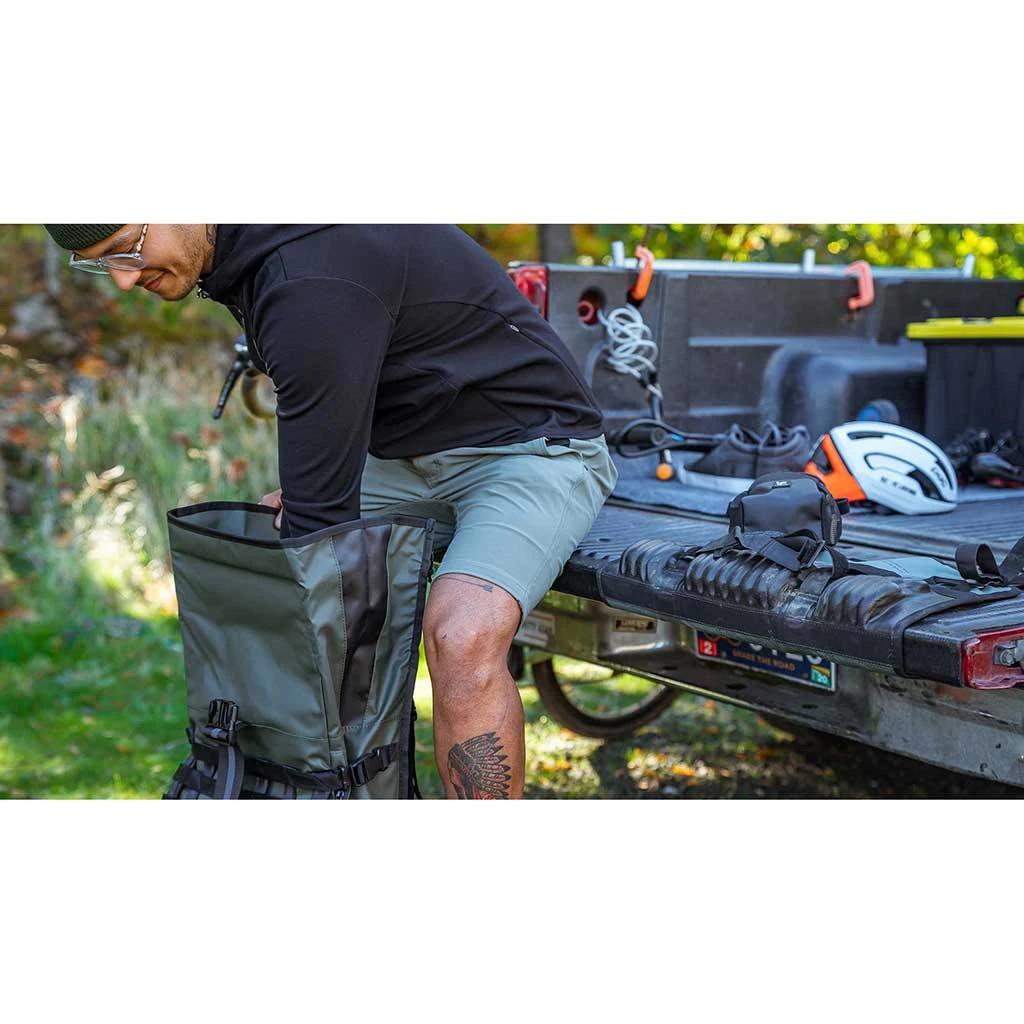 Chrome Industries Bags & EDC Barrage Freight 13 Chrome Industries Bags & EDC Barrage Freight