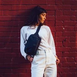 Chrome Industries Ziptop Waistpack 28 Chrome Industries Ziptop Waistpack