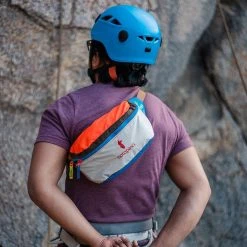 Cotopaxi Bataan 3L Hip Pack | Del Día Bags & EDC