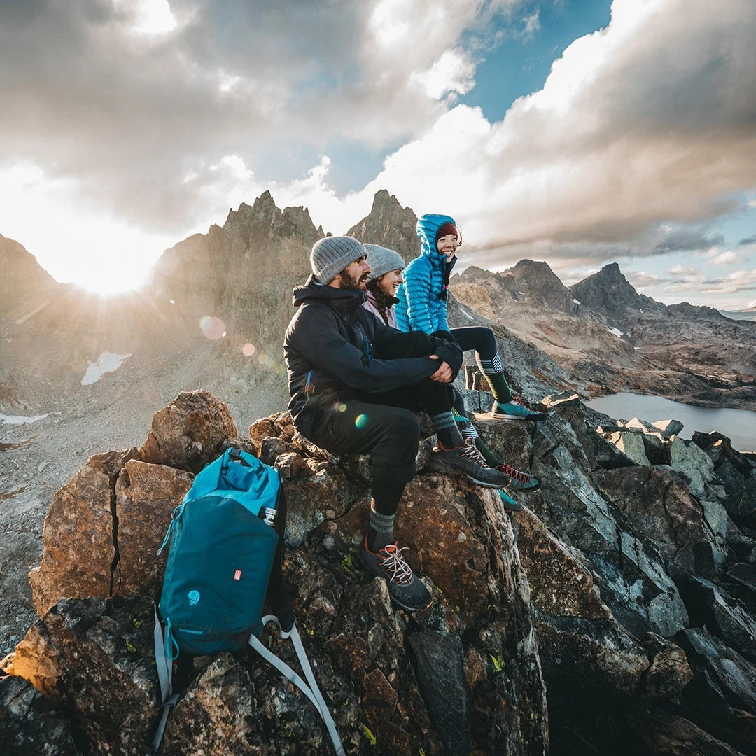 Darn Tough Hiker Boot Midweight | Cushion | Women's 9 Darn Tough Hiker Boot Midweight | Cushion | Women's