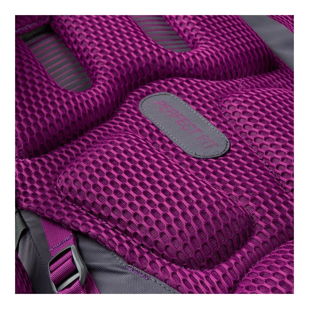 Kelty Redcloud 80 Backpack | Women's Camping Kit 8 Kelty Redcloud 80 Backpack | Women's Camping Kit