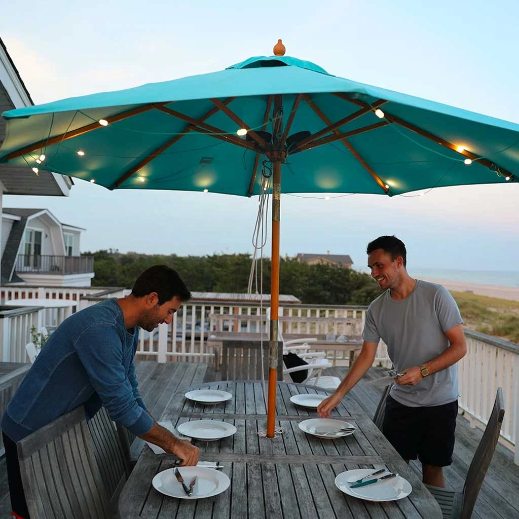 MPOWERD Luci Solar String Camping Kit 12 MPOWERD Luci Solar String Camping Kit