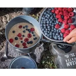 MSR Camping Kit WindBurner Group Stove System 10 MSR Camping Kit WindBurner Group Stove System