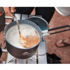 MSR WindBurner Sauce Pot 10 MSR WindBurner Sauce Pot