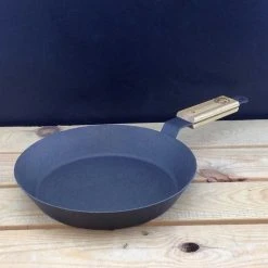 Netherton Foundry Home, Garden & Cooking 10" Spun Iron Glamping Pan