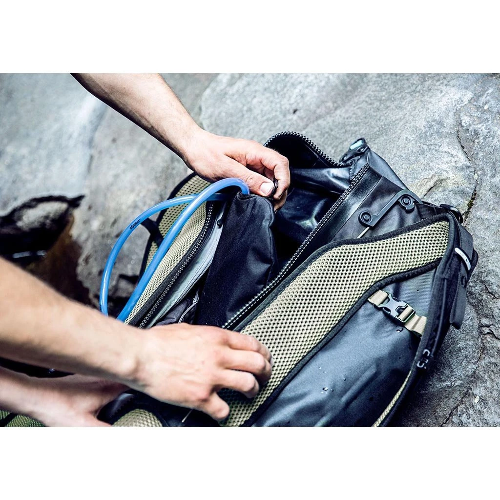 ORTLIEB Bags & EDC Atrack 45L 12 ORTLIEB Bags & EDC Atrack 45L