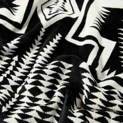 Pendleton Jacquard Hooded Towel