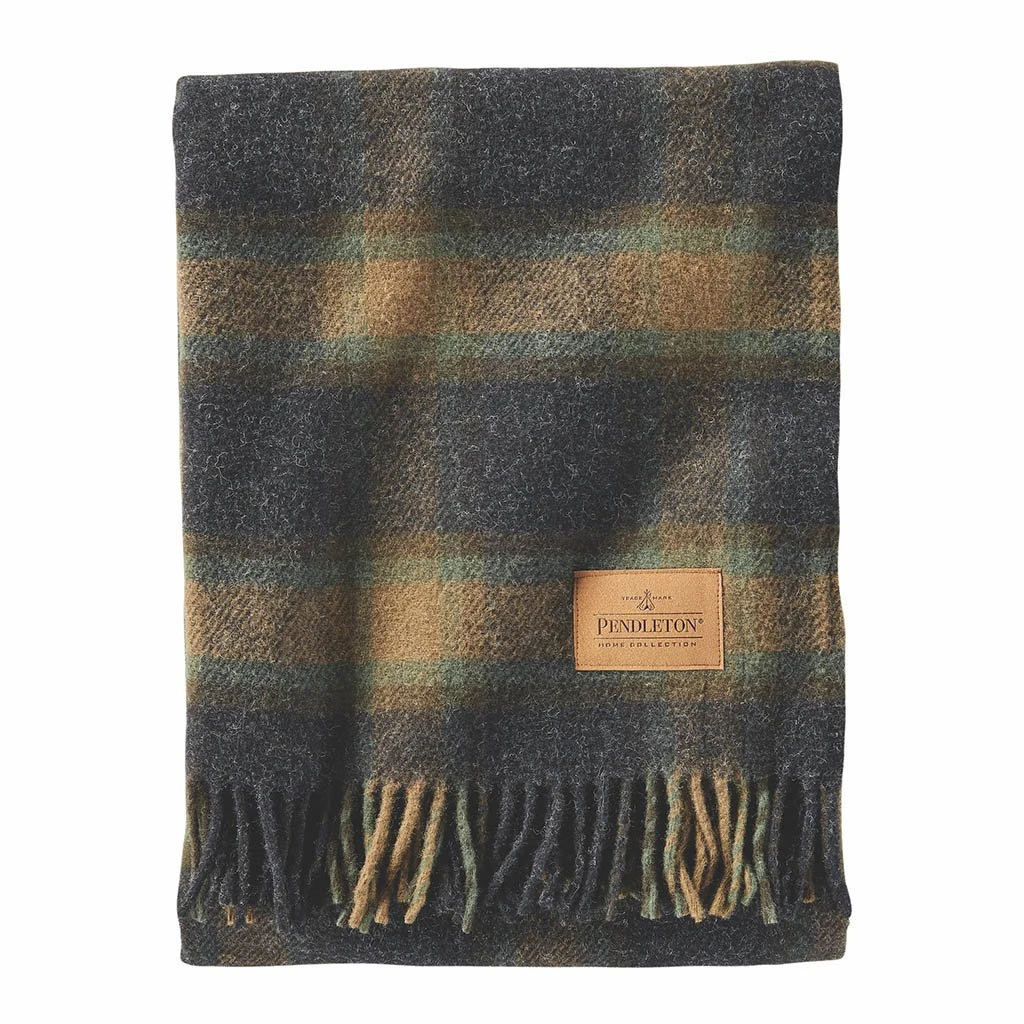 Pendleton Motor Robe W/ Leather Carrier 4 Pendleton Motor Robe W/ Leather Carrier