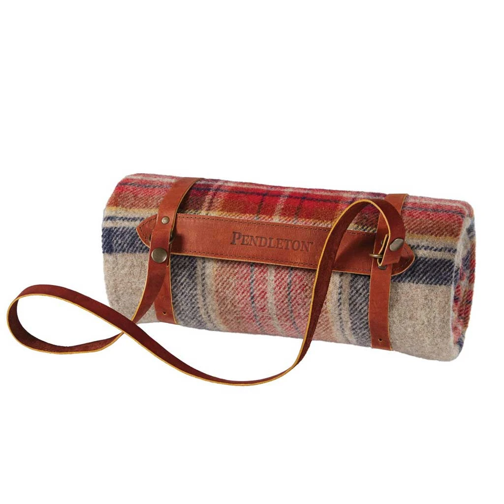 Pendleton Motor Robe W/ Leather Carrier