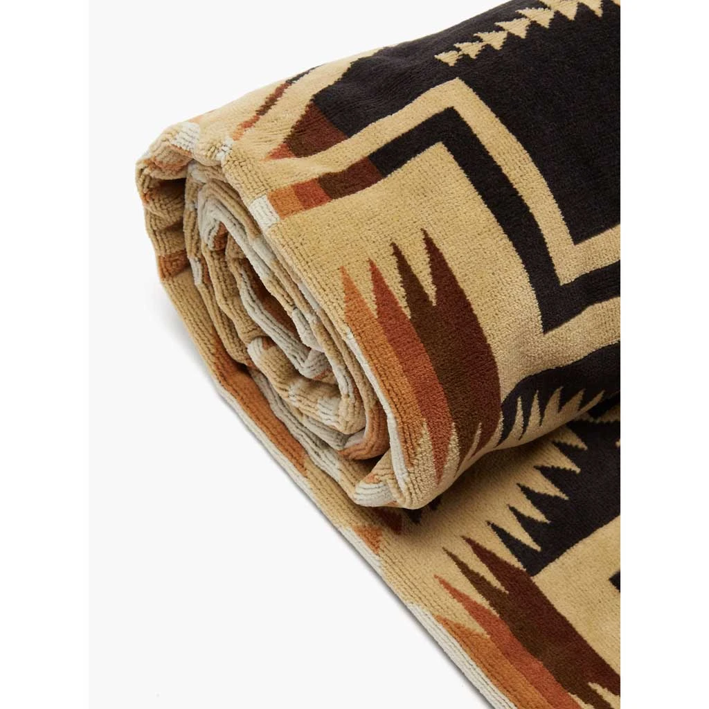 Pendleton Home, Garden & Cooking Oversized Jacquard Spa Towel | Harding 5 Pendleton Home, Garden & Cooking Oversized Jacquard Spa Towel | Harding