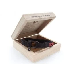 Pig & Hen Sharp Simon | Coat Of Arms