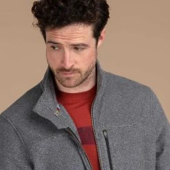 Sherpa Adventure Gear Rolpa Zip Tee | Men's Clothing 23 Sherpa Adventure Gear Rolpa Zip Tee | Men's Clothing