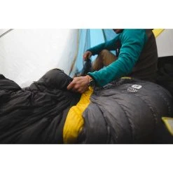 Sierra Designs Nitro 800F 20°F Sleeping Bag Camping Kit