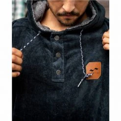 Slowtide Clothing The Digs Changing Poncho 25 Slowtide Clothing The Digs Changing Poncho