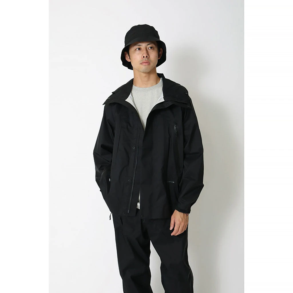 Snow Peak New 2.5L Rain Jacket 19 Snow Peak New 2.5L Rain Jacket