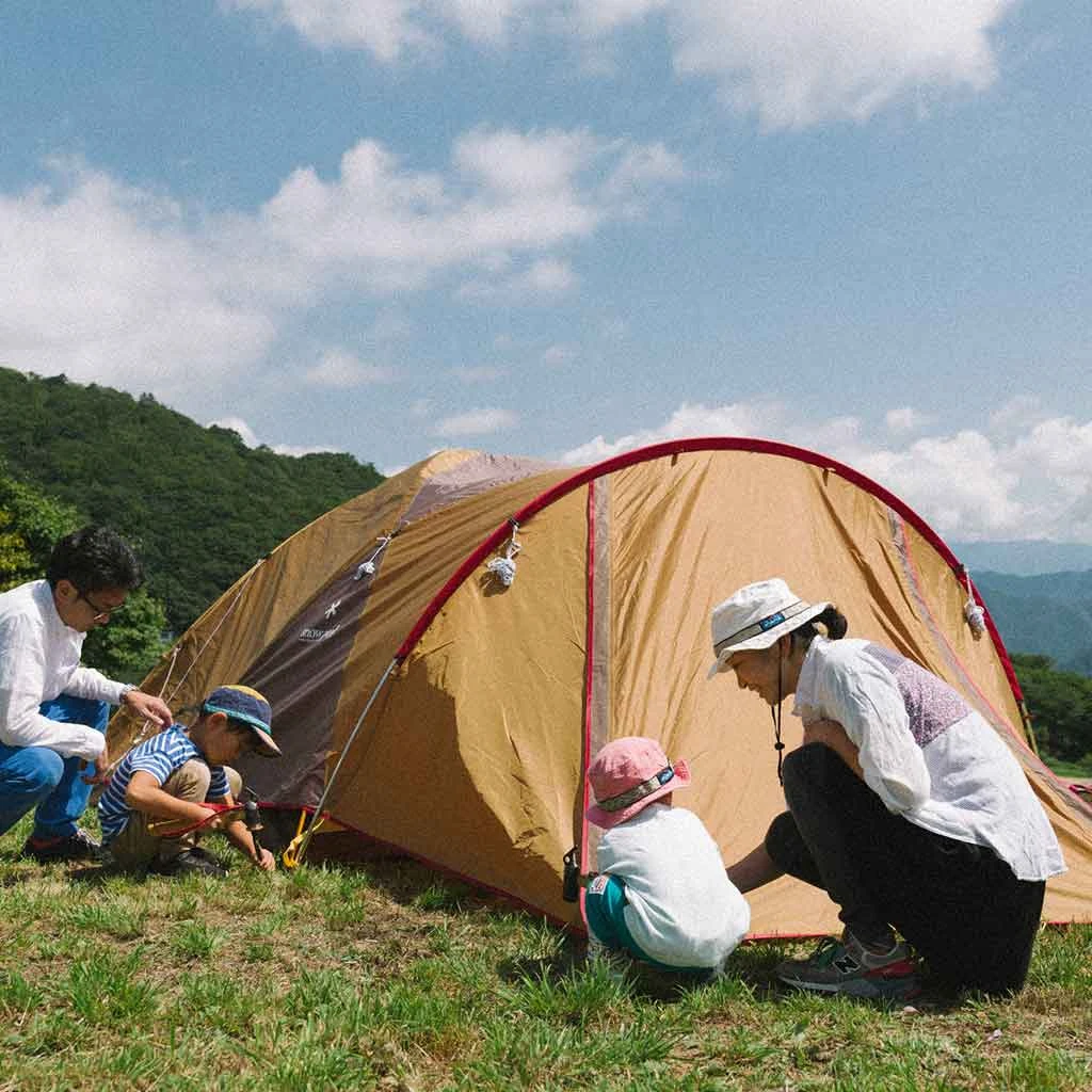 Snow Peak Camping Kit Amenity Dome Tent 4P 18 Snow Peak Camping Kit Amenity Dome Tent 4P