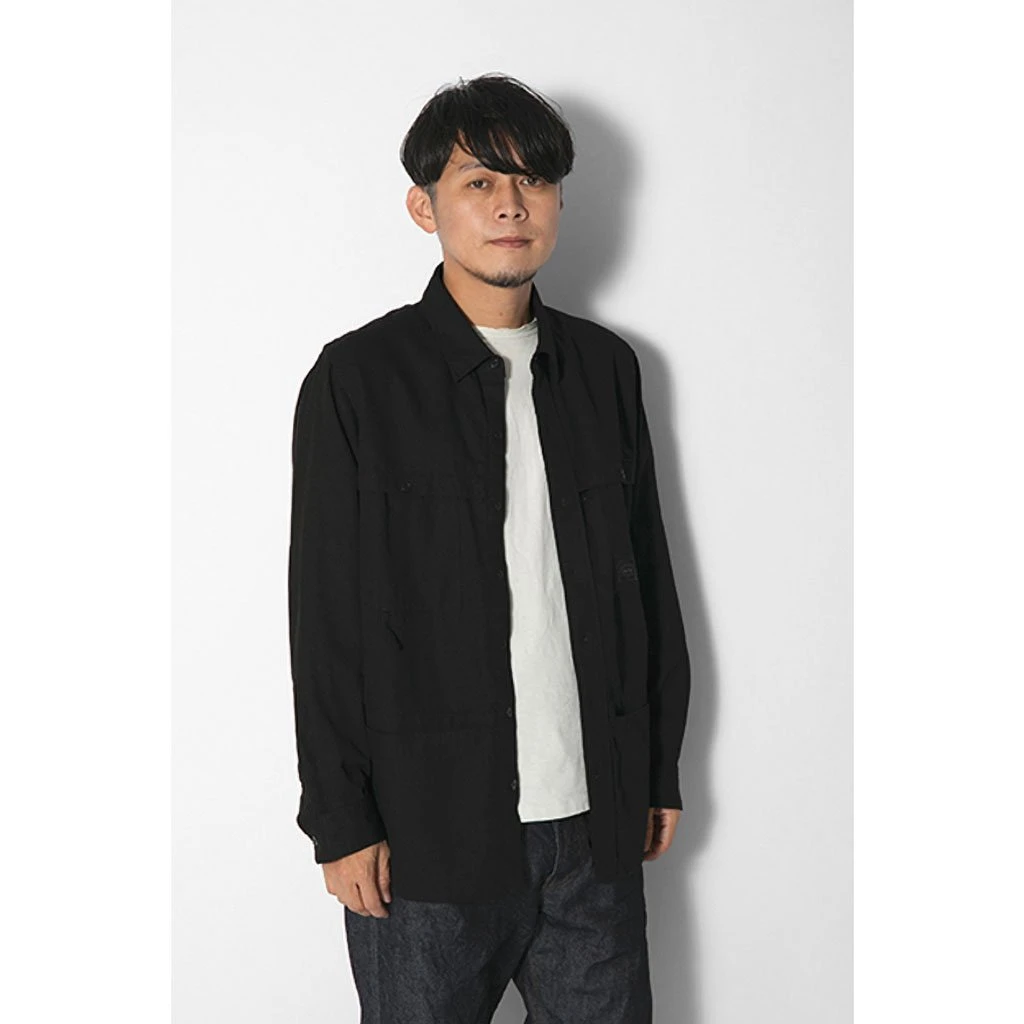 Snow Peak Home, Garden & Cooking TAKIBI Light Denim Utility Shirt 5 Snow Peak Home, Garden & Cooking TAKIBI Light Denim Utility Shirt