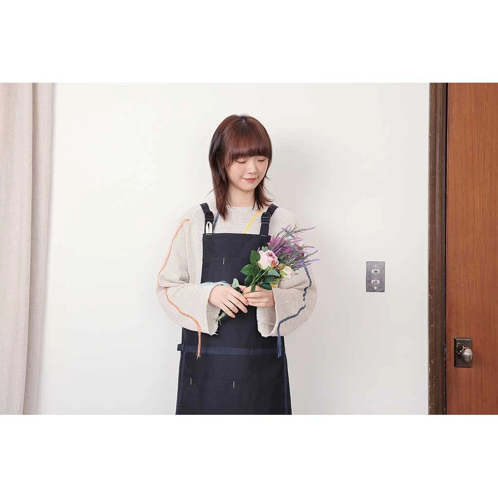 Sweetch Apron Work 5 Sweetch Apron Work