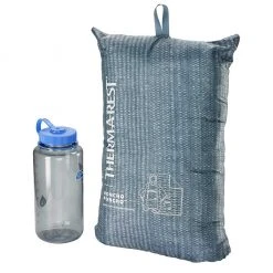 Therm-a-Rest New Honcho Poncho 13 Therm-a-Rest New Honcho Poncho