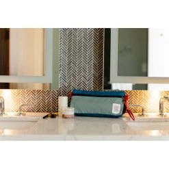 Topo Designs Dopp Kit Sustainable 14 Topo Designs Dopp Kit Sustainable