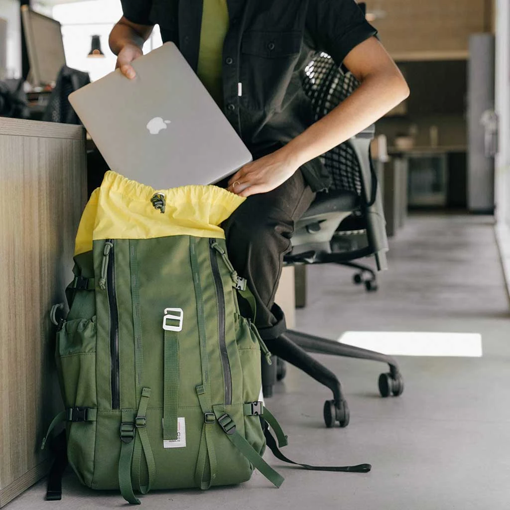 Topo Designs Mountain Pack 16L 11 Topo Designs Mountain Pack 16L