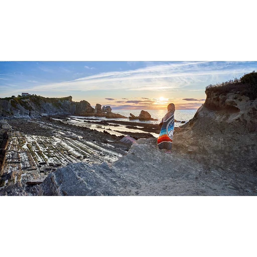 Voited Camping Kit Travel Pillow Blanket 8 Voited Camping Kit Travel Pillow Blanket