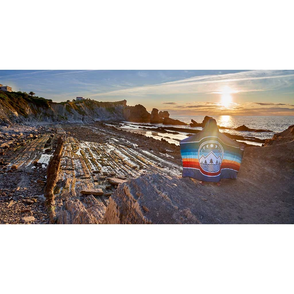 Voited Camping Kit Travel Pillow Blanket 7 Voited Camping Kit Travel Pillow Blanket